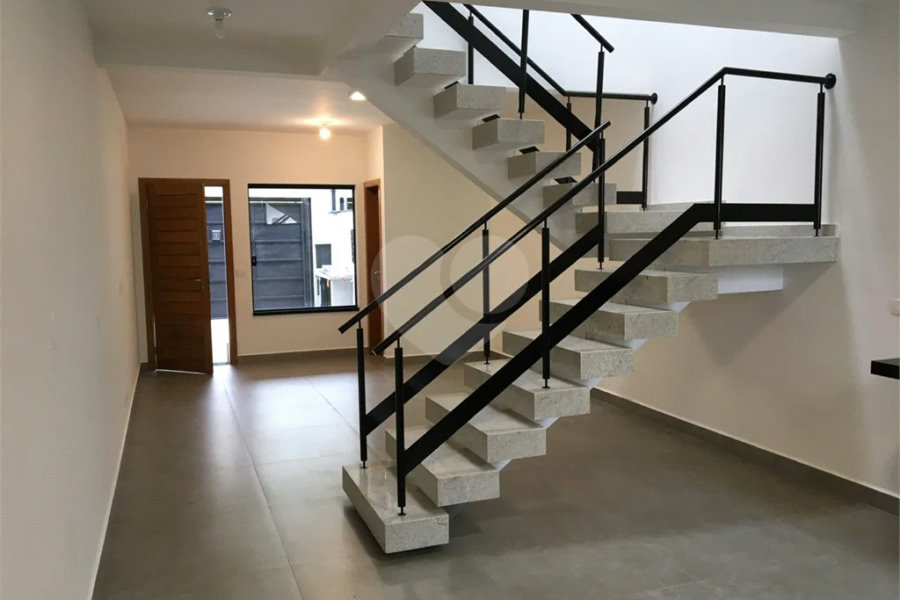 Casa, 3 dormitórios, 1 suíte, 2 vagas, para locação em Água Fria, em São Paulo