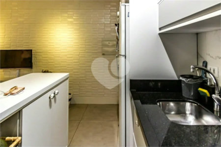 Apartamento á venda na Luz