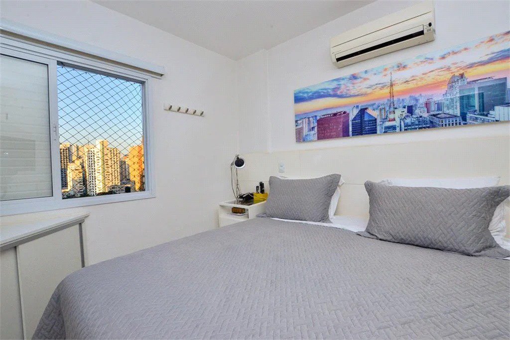 Cobertura à venda com 3 quartos, sendo 1 suíte, em Pinheiros, São Paulo - SP