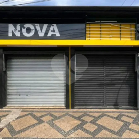 Salão Comercial para Locação | Esquina no Centro de Salto/SP