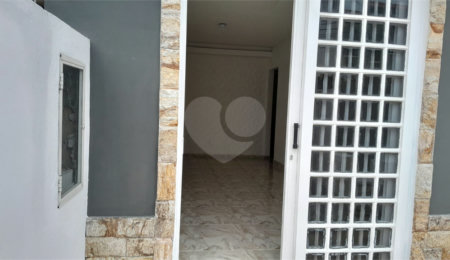 Casa à venda com 2 quartos, sendo 1 suíte,  em Campo Grande, Rio de Janeiro, RJ