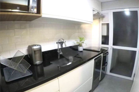 Apartamento à venda Vila Gumercindo - 2 dormitórios, 1 suíte, 1 vaga