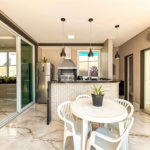 Sobrado à venda em Itupeva – 421,80 m² de terreno – 254,28 m² de área construída – 3 dormitórios – 4 banheiros – 4 vagas de garagem