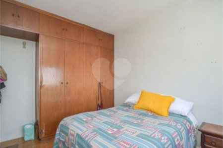 Apartamento de 2 quartos com garagem à venda na Vila Mariana