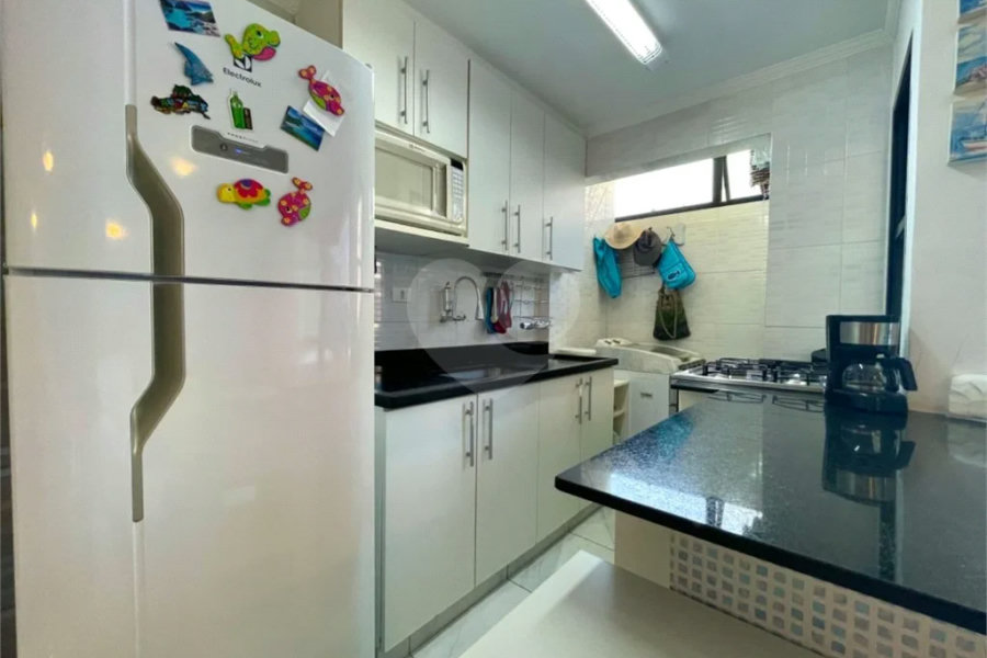 Apartamento à venda com 2 quartos, sendo 1 suíte,  em Riviera de São Lourenço, Bertioga, SP