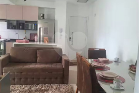 Apartamento com uma suíte para locação ao lado do Shopping Metrô Tatuapé. SP