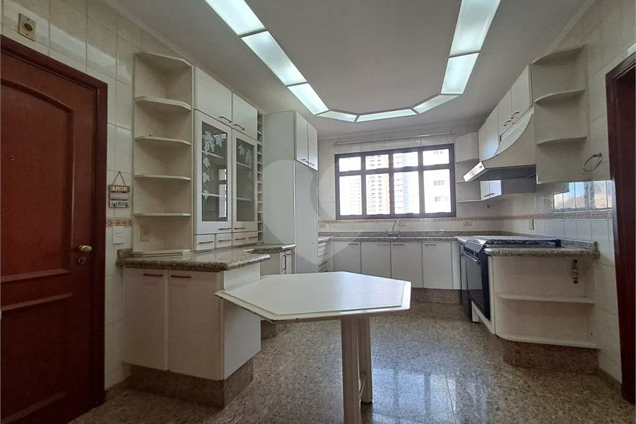 Apartamento à Venda no Edifício Itapema no Bairro Centro em Piracicaba/SP.