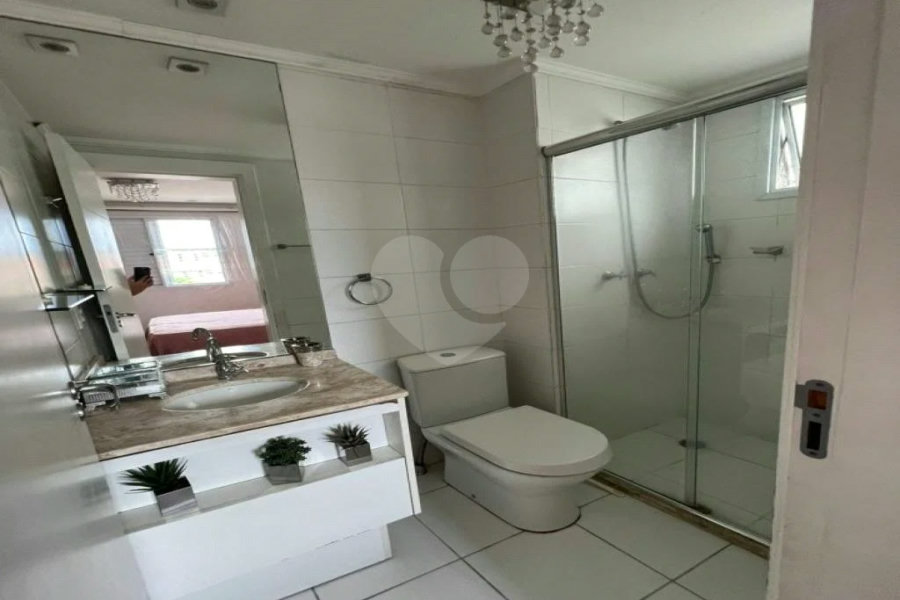 Apartamento à venda com 3 quartos, sendo 1 suíte,  em Vila Guilherme, São Paulo, SP
