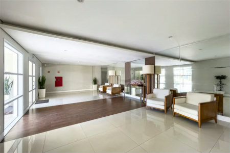 Apartamento à venda com 3 quartos, sendo 1 suíte, em Santo Amaro, São Paulo, SP