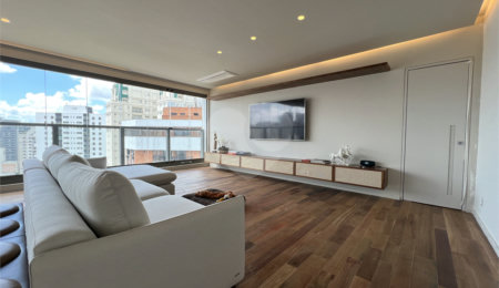 Apartamento de Alto Padrão próximo à Praça Pereira Coutinho