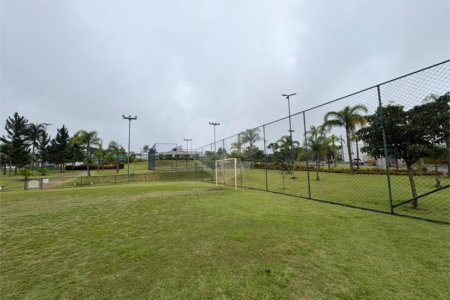 Lote à venda no Condomínio Village Damha IV