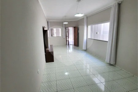 Sobrado à venda com 3 dormitórios, sendo 1 suíte – Aqui se Vive, Indaiatuba/SP