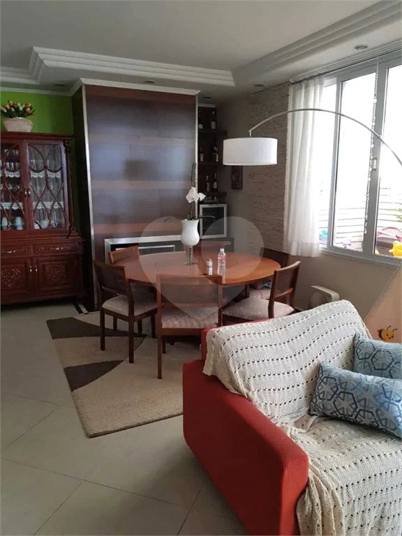 Cobertura com 250m², 3 dormitórios (2 suítes ), 2 vagas de garagem, à venda no bairro Osvaldo Cruz, em São Caetano do Sul