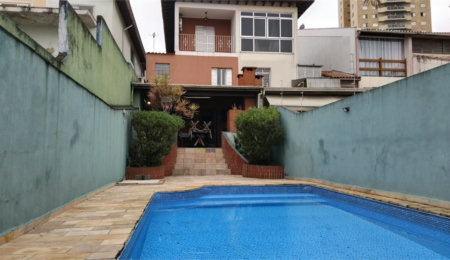 Casa à venda com 4 quartos, sendo 3 suítes,  em Vila Polopoli, São Paulo, SP