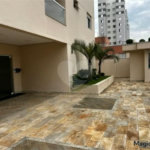 Apartamento com 138m², 3 dormitórios, sendo 3 suítes, 2 vagas de garagem, à venda na Vila Valparaiso em Santo André.