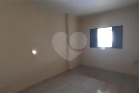 Casa térrea disponivel para venda ou locação