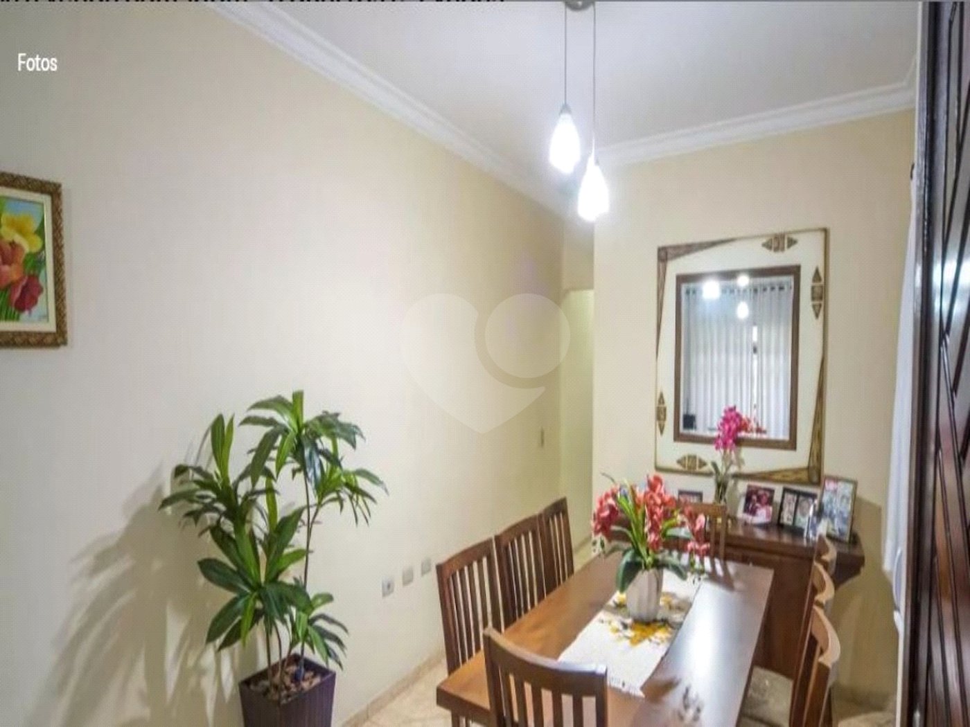 Casa com 150m² , 3 dormitórios , sendo 3 suítes , 4 vagas , à venda na Vila Formosa.