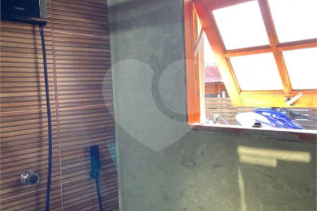 Chalé à venda em Atibaia 140m²– Condomínio fechado com lazer completo