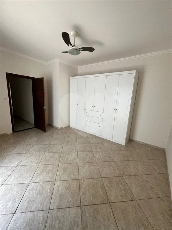 Casa 3 dormitórios em Hortolandia
