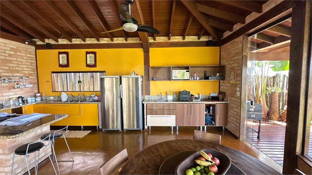 Casa para venda no Condomínio Vivenda do Broa.