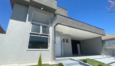 Casa à venda com 3 quartos, sendo 1 suíte,  no condomínio Terras do Vale, Caçapava - SP