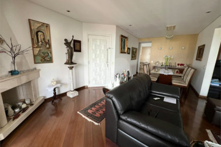 Apartamento à venda com 2 suítes em Campo Belo, São Paulo, SP
