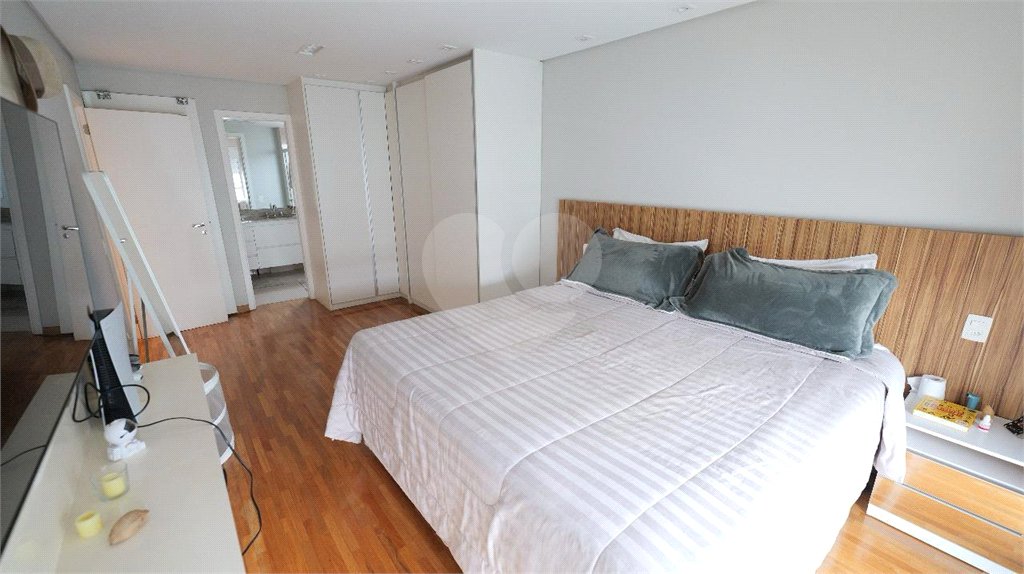 Apartamento á venda - Vila Olímpia