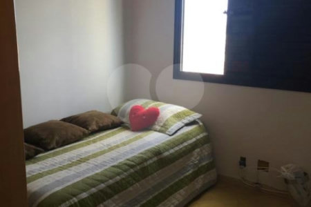 Apartamento com 3 quartos