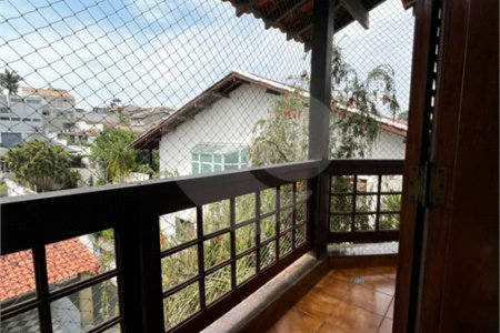 Sobrado amplo e completo na Vila Oliveira – Mogi das Cruzes