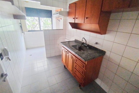 Apartamento - Próximo do metro Saúde - 2 quartos - 1 suíte - varanda - 2 vagas
