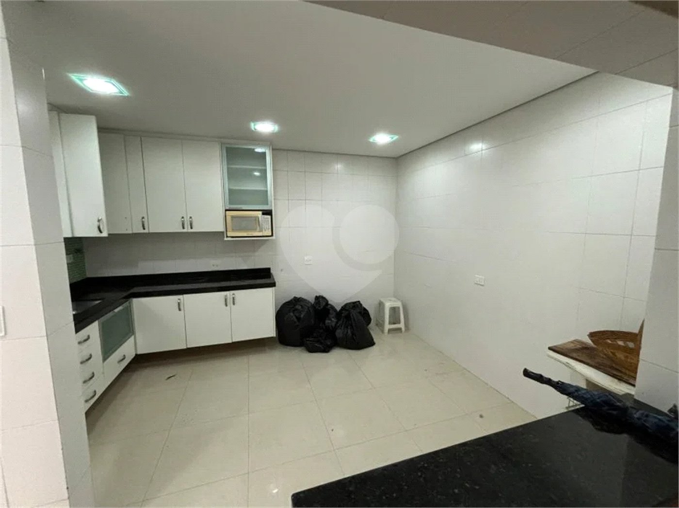 Sobrado à venda com 3 quartos, sendo 1 suíte,  em Horto, São Paulo, SP