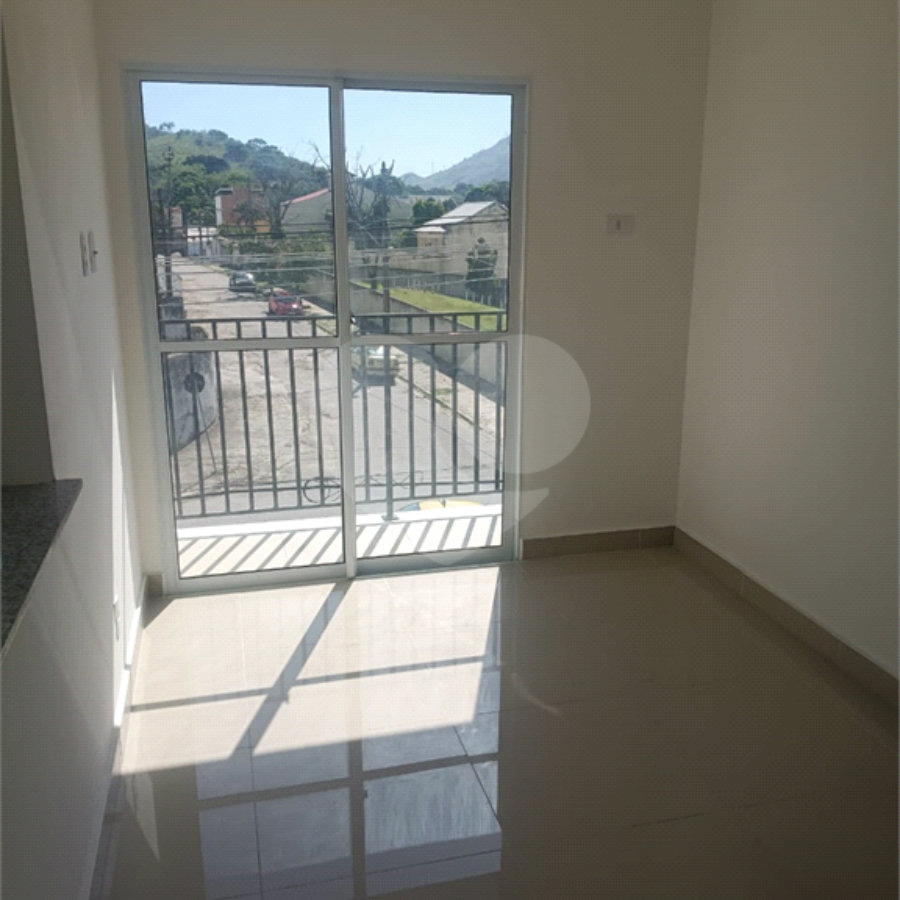 Excelente Apartamento com 2 Quartos (1 Suíte) com Varanda e Lazer Completo