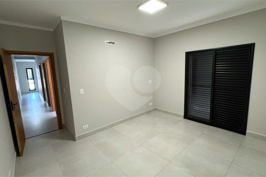 Casa à venda no Condominio Clotilde Brossi no Bairro Água Branca em Piracicaba/SP.