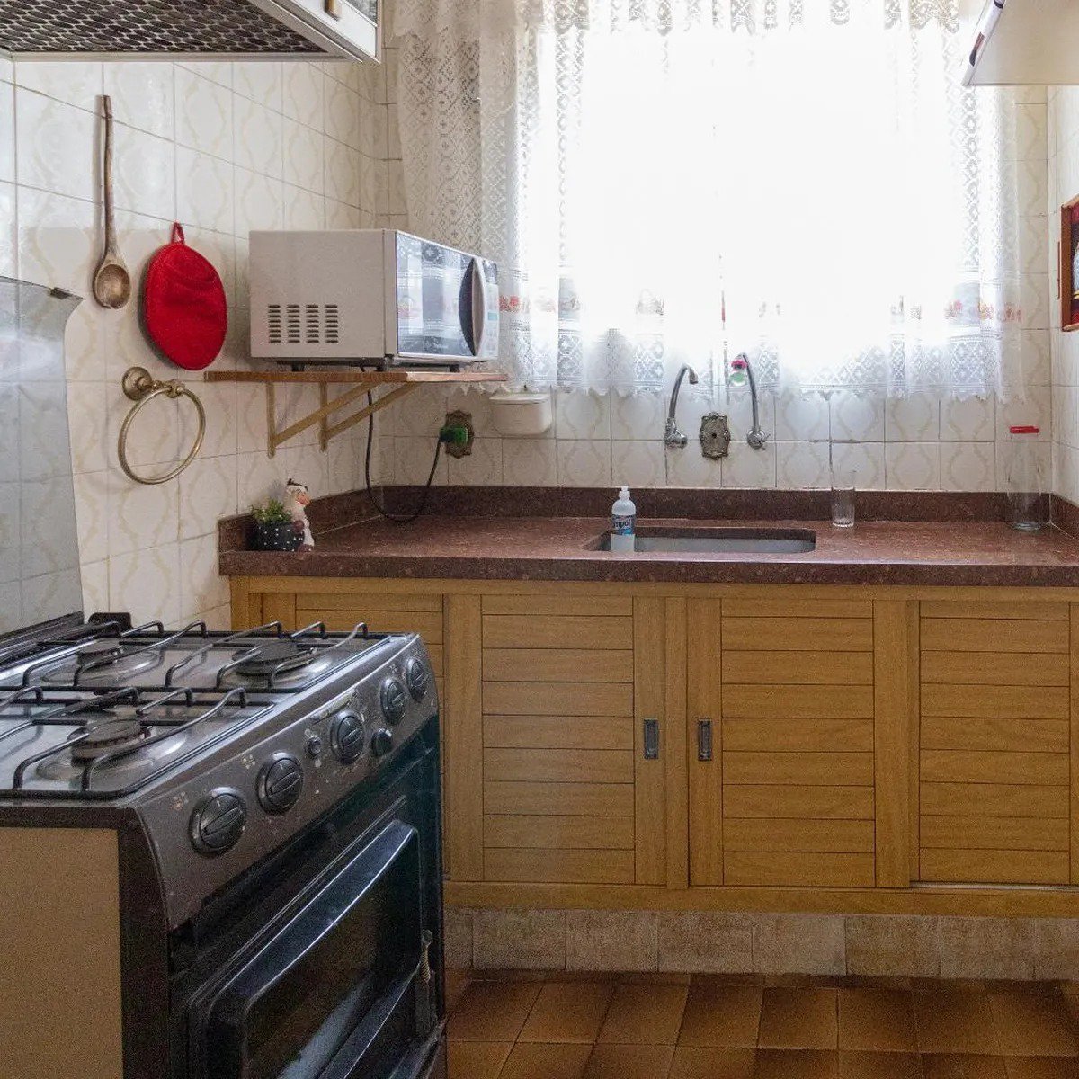 Casa à venda com 3 quartos, sendo 1 suíte, em Ferreira, São Paulo - SP