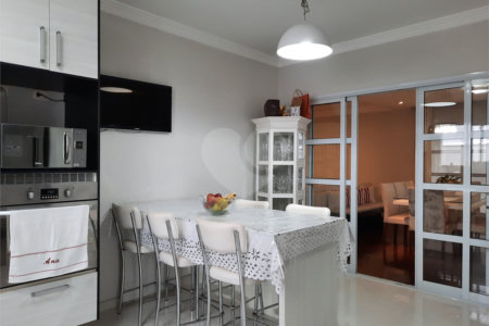 Casa com 3 quartos, térrea, plana, na City Campo Grande