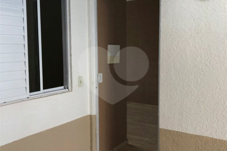 Casa térrea para venda no condomínio fechado Moradas III
