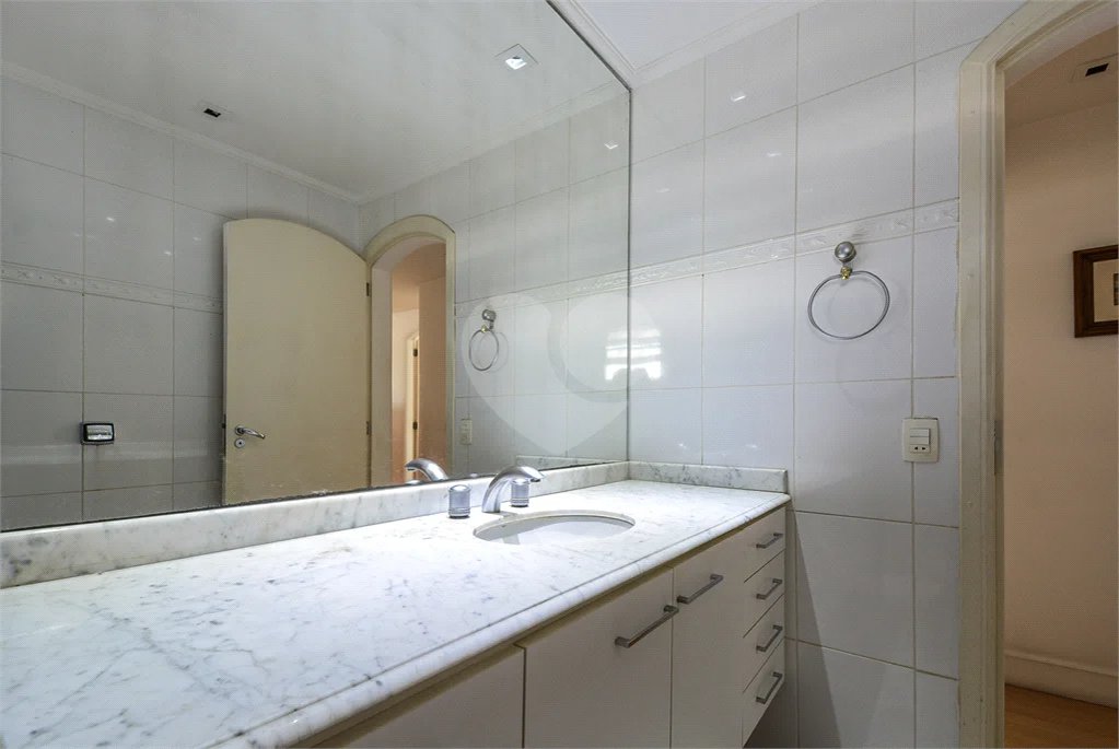 Apartamento à venda com 3 quartos, sendo 1 suíte, em Granja Julieta, São Paulo, SP