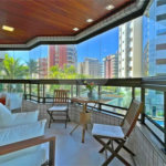 Apartamento à venda com 3 quartos, sendo 2 suítes, em Riviera de São Lourenço, Bertioga, SP