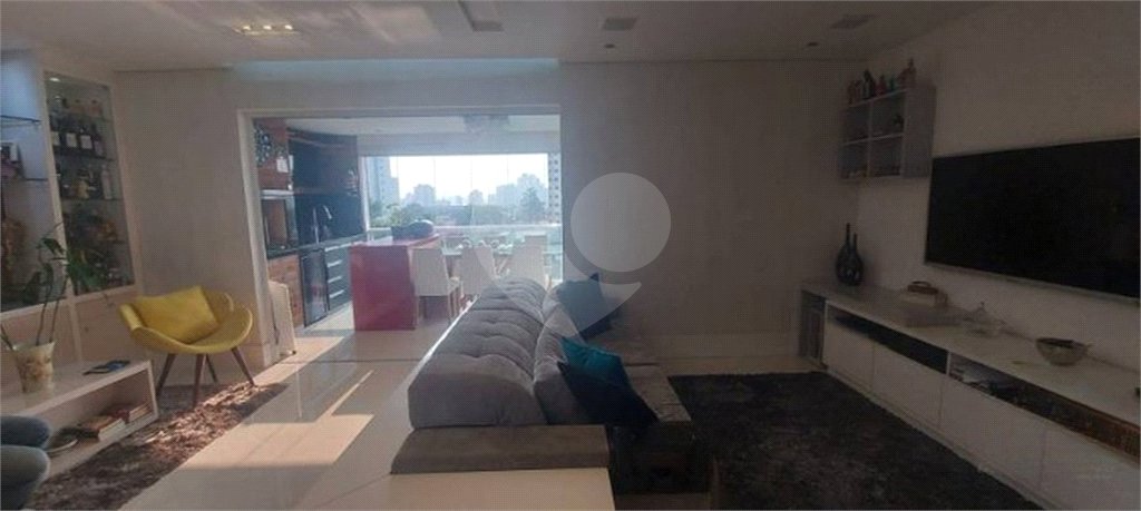 APARTAMENTO MARAVILHOSO COM 3 SUITES NO CONDOMINIO UNION MOOCA Estuda Permuta.