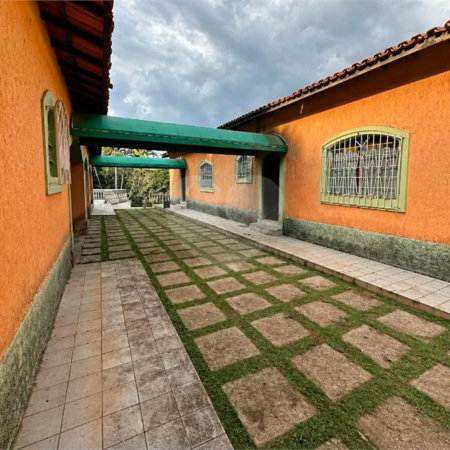Casa/Chácara em Condomínio Fechado — Completa e com Lazer Exclusivo