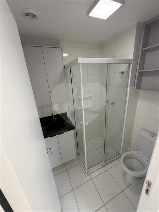 Apartamento à venda na Vila São João, próximo as Shopping Internacional de Guarulhos, com 43 m² com 2 dormitórios e 1 vaga de garagem