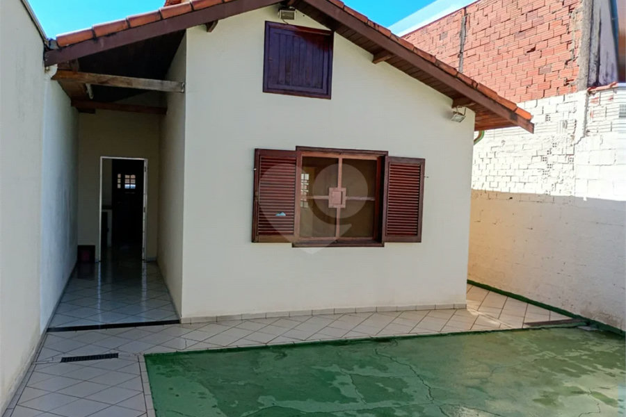 Casa térrea com edícula, com 4 dormitórios à venda no Condomínio Residencial Parque Taquaral em Piracicaba/SP.