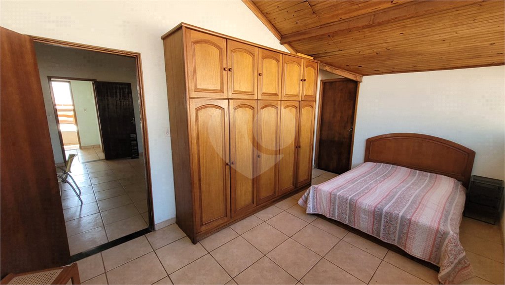 Casa em Condomínio, no Parque Sabará
