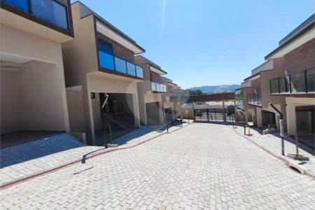 Casa para Locação no Residencial São Sebastião em Louveira/SP