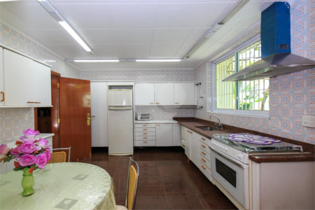 Casa Térrea à venda com 4 suítes em Jardim Marajoara, São Paulo, SP