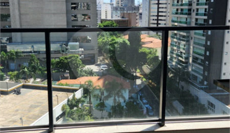 Apartamento à venda com 4 quartos, sendo 2 suítes, em Aclimação, São Paulo, SP