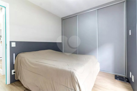Apartamento Garden à venda ? 500 m do Metrô Conceição | Reformado e com quintal privativo