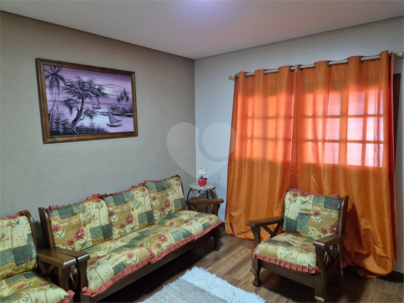 Casa com 2 Dormitórios á venda, em São Carlos.