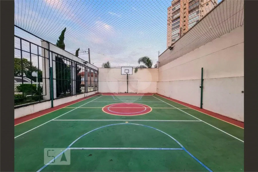 Apartamento lindíssimo com acabamento de qualidade e 04 suítes.