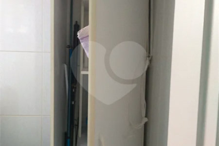 Apartamento Amplo e Completo na Praia da Enseada – Guarujá
